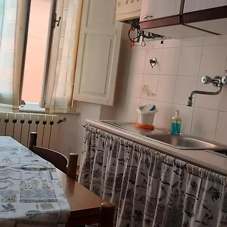 La Serra, Tipica Terratetto Ligure Affacciata Sul Golfo Dei Poeti Apartament Lerici